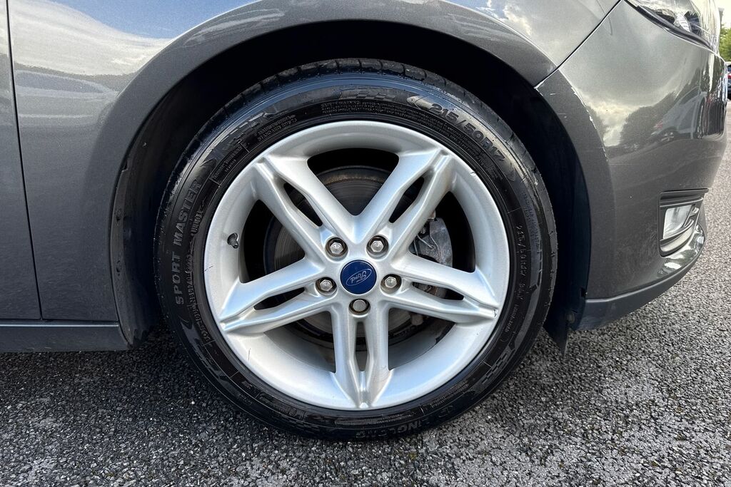 Ford Focus 1.0 Ecoboost 125 St-line X Black #9