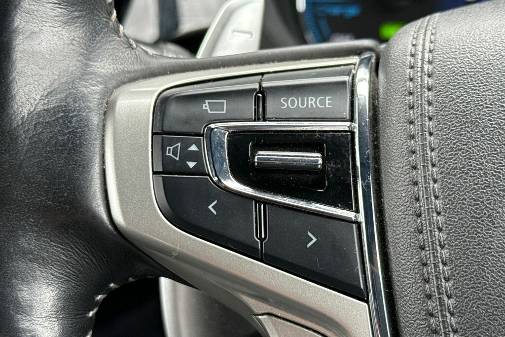 Mitsubishi Outlander Brown #37