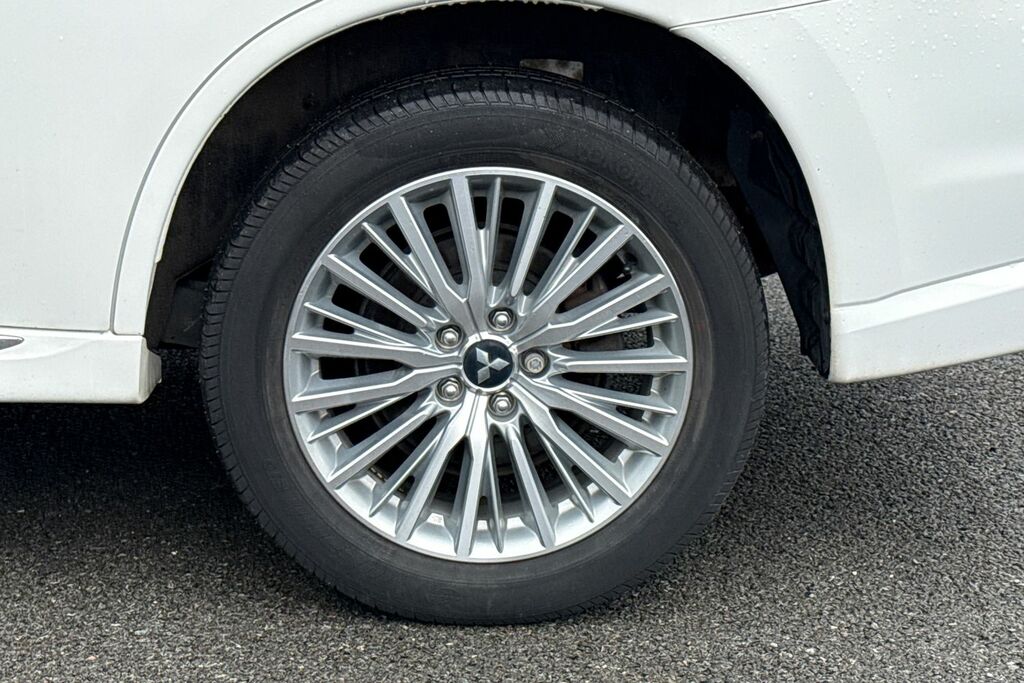 Mitsubishi Outlander Brown #13
