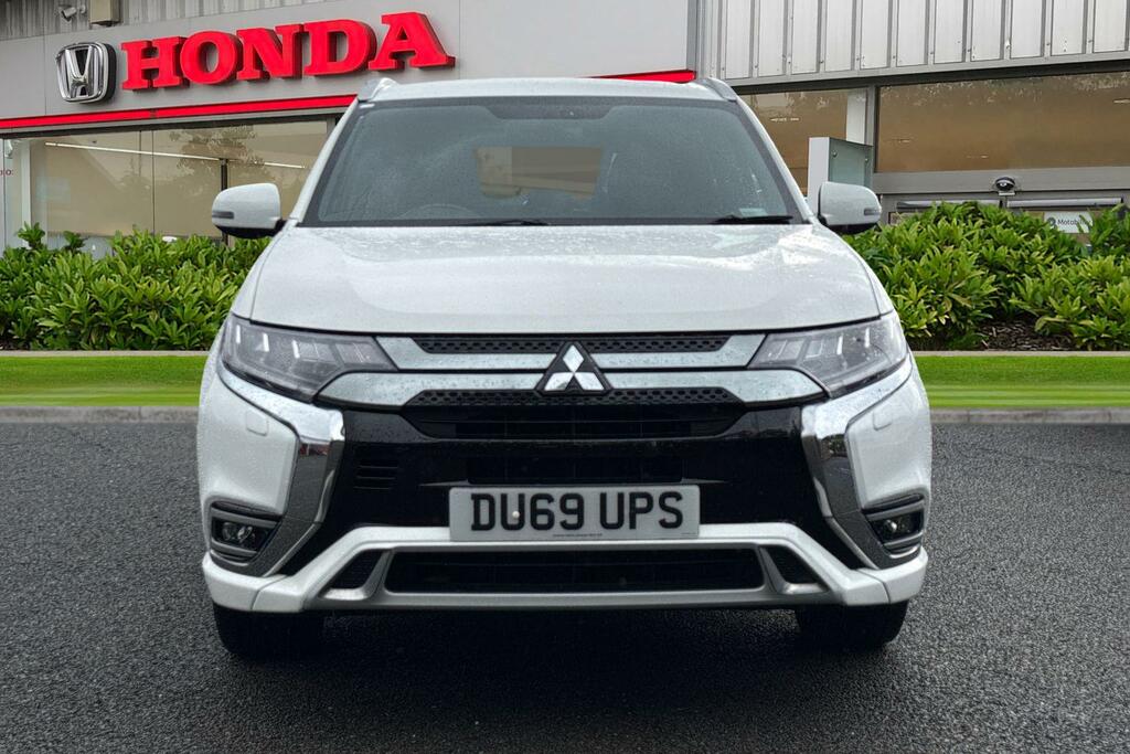 Mitsubishi Outlander 2.4H Twinmotor 13.8Kwh 4H Cvt 4Wd Euro 6 Ss White #4