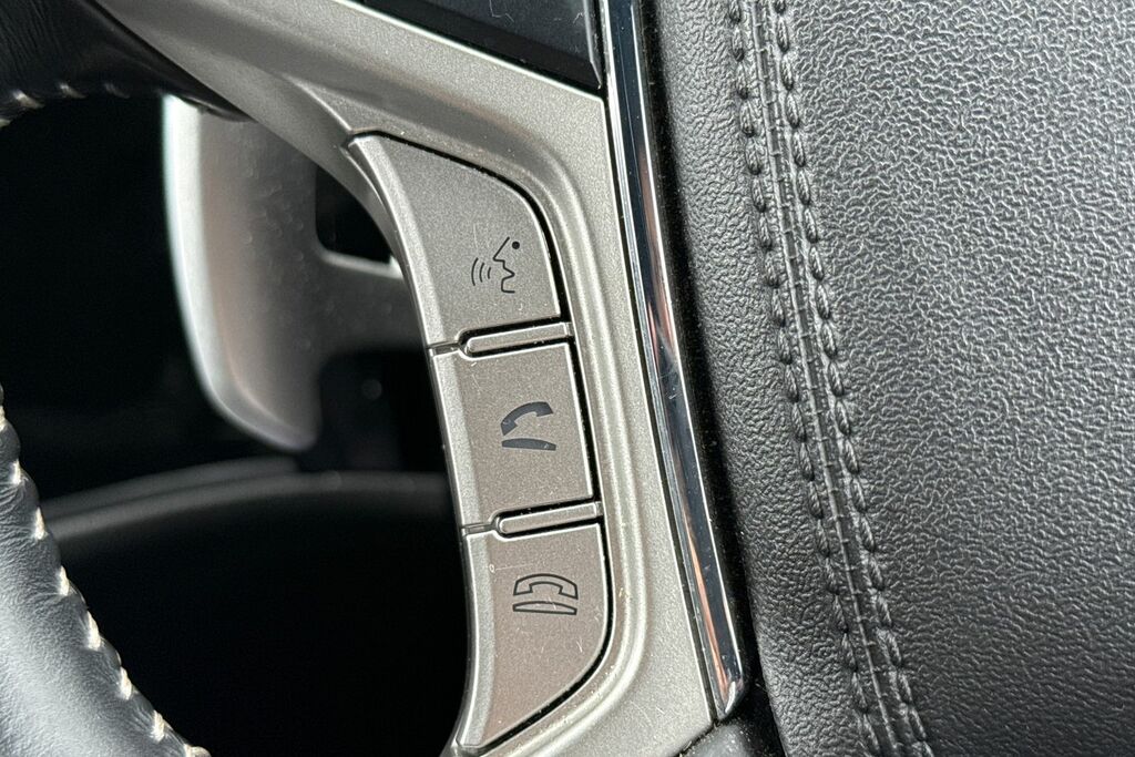 Mitsubishi Outlander Brown #38