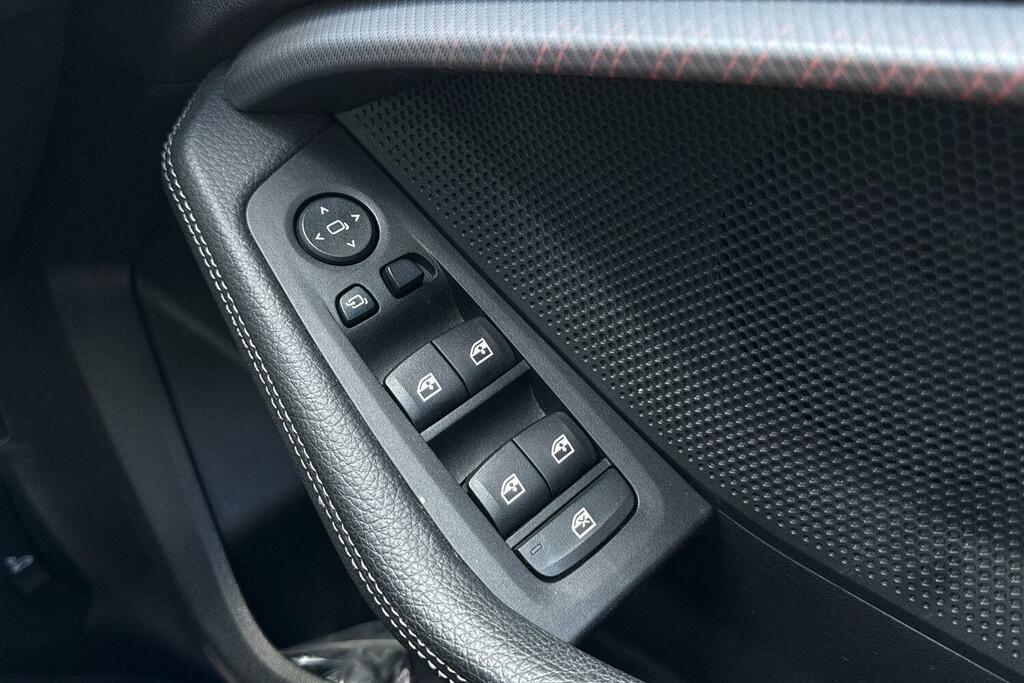 BMW 1 Series 118D Sport Step Blue #17