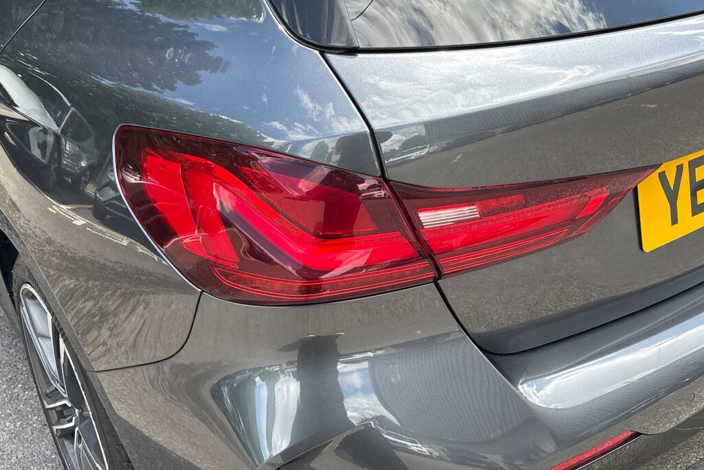 BMW 1 Series 118D Sport Step Blue #25