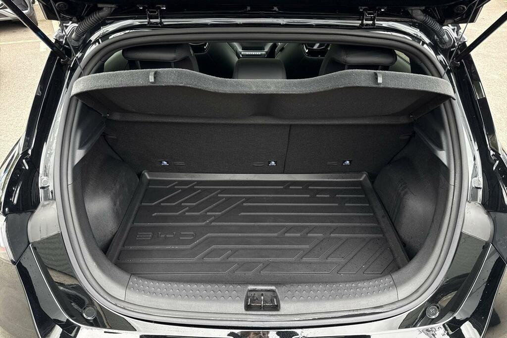 Byd Dolphin 65Kw Active 30Kwh White #9