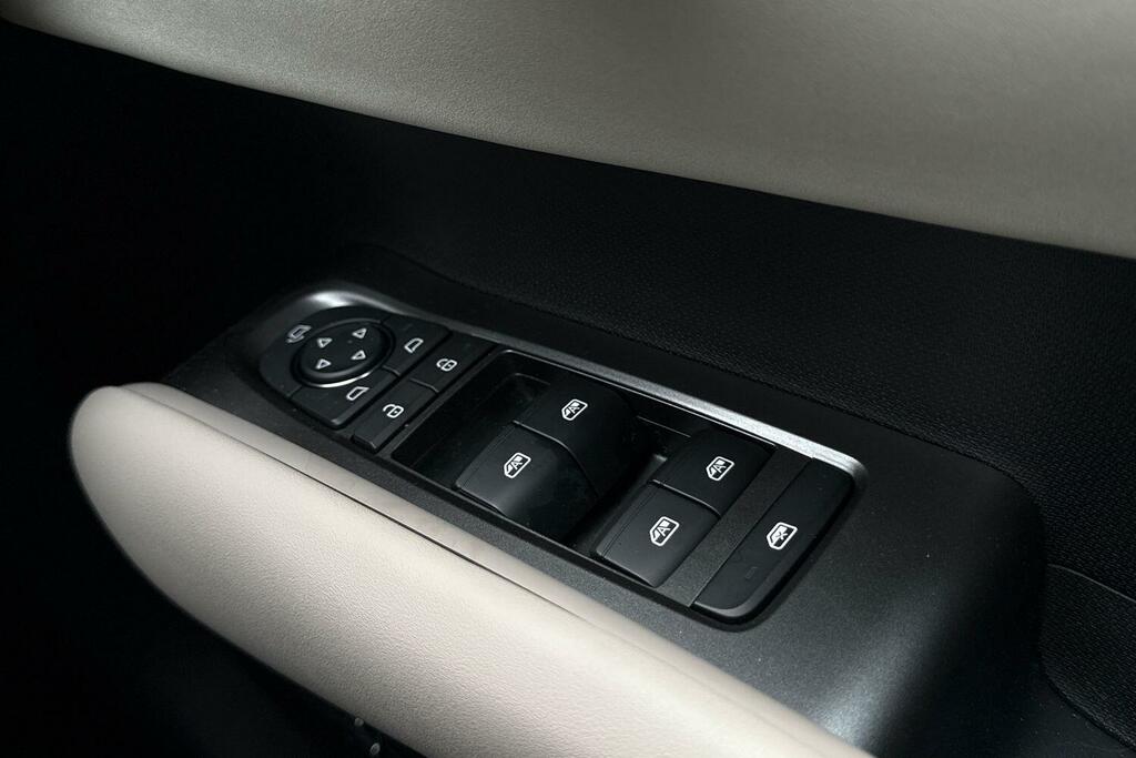 Byd Atto 3 60.48Kwh Design Suv 204 Ps White #17