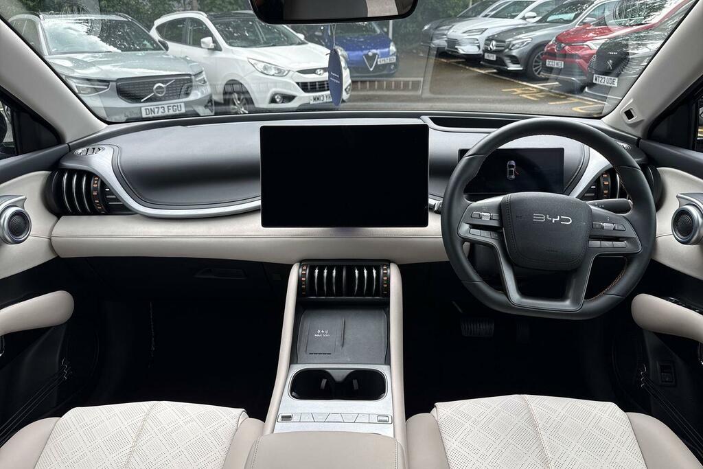 Byd Atto 3 60.48Kwh Design Suv 204 Ps White #32