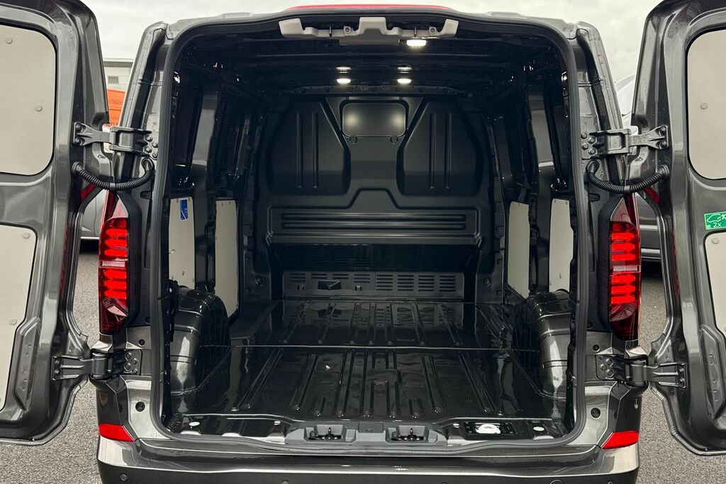 Volkswagen Transporter 2.0 Tdi 150Ps Commerce Pro Van Grey #6