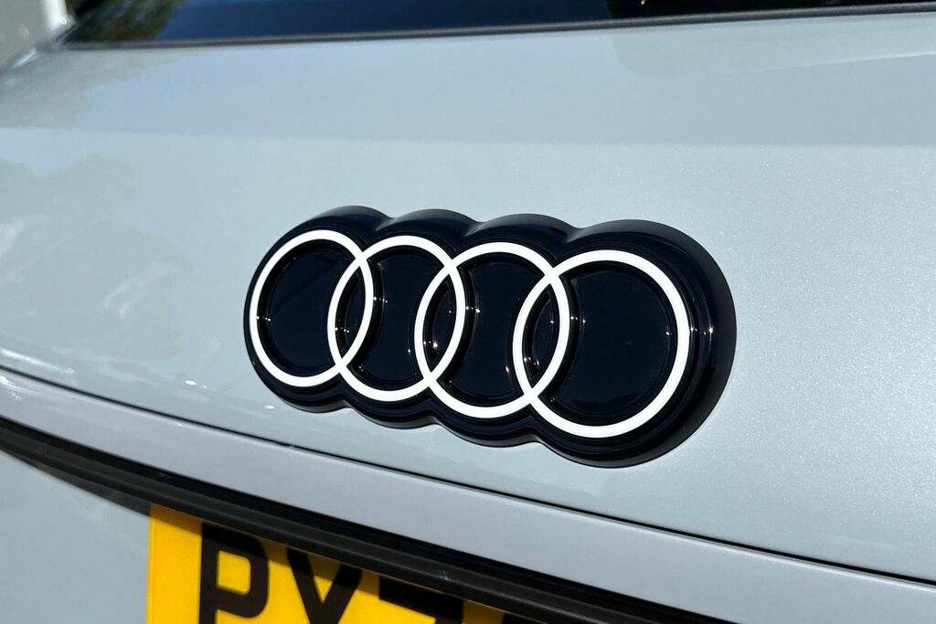 Audi Q3 1.5 Tfsi Launch Edition S Tronic White #29