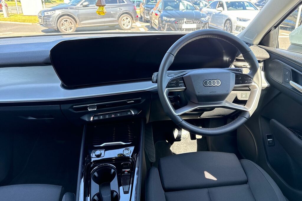 Audi Q3 1.5 Tfsi Launch Edition S Tronic White #17