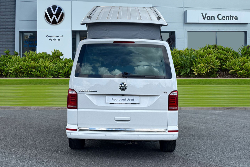 Volkswagen California Ocean Blue #4