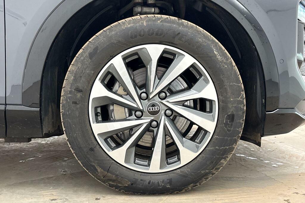 Audi Q6 E-Tron Q6 Suv Sport E-tron Quattro 285,00 Kw Grey #6