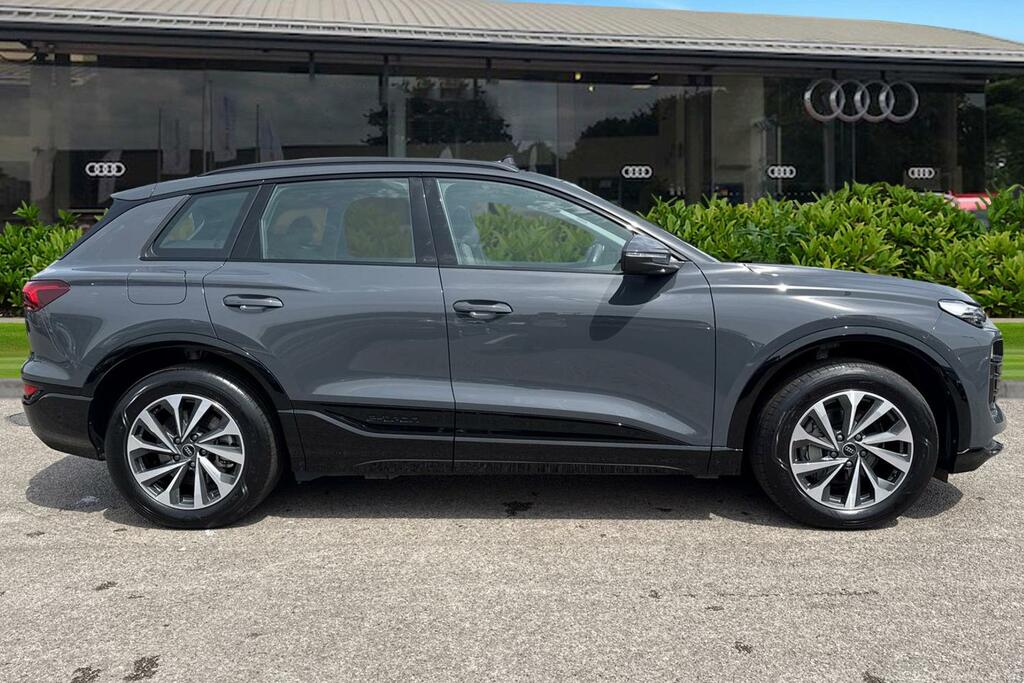 Audi Q6 E-Tron Q6 Suv Sport E-tron Quattro 285,00 Kw Grey #3