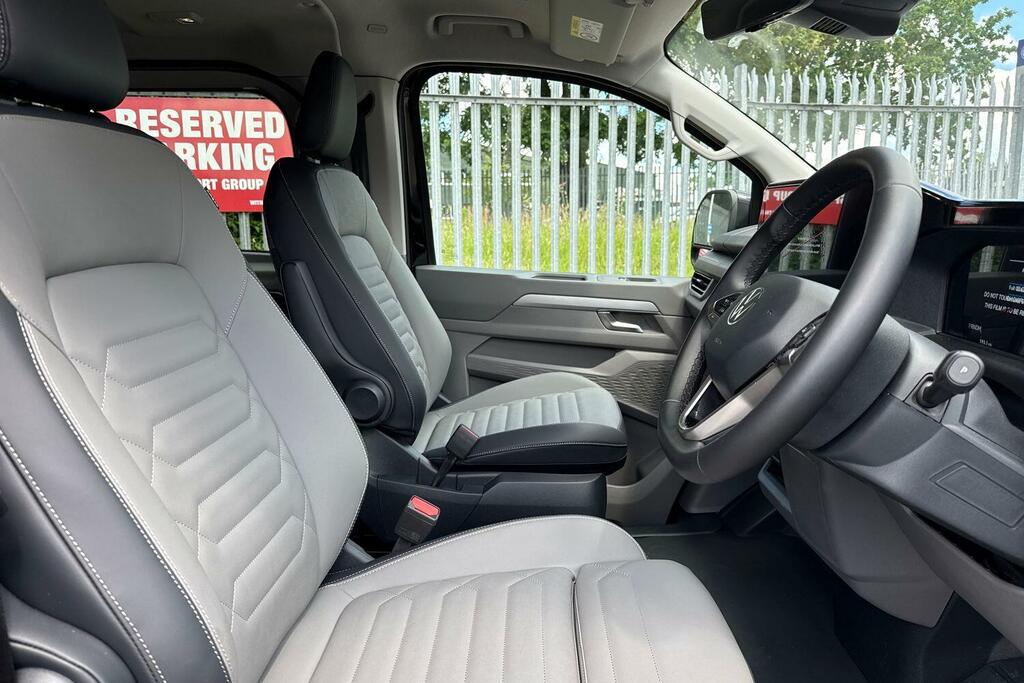 Volkswagen Transporter 2.0 Tdi 170 Commerce Pro Van Grey #20