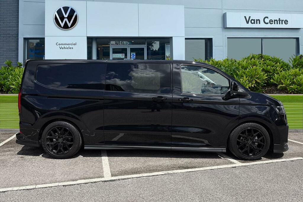 Volkswagen Transporter 2.0 Tdi 150 Commerce Pro Van 4Motion Black #3