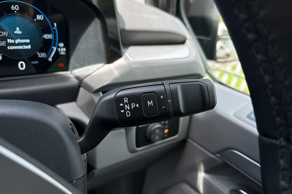 Volkswagen Transporter 2.0 Tdi 170 Commerce Pro Van Grey #19