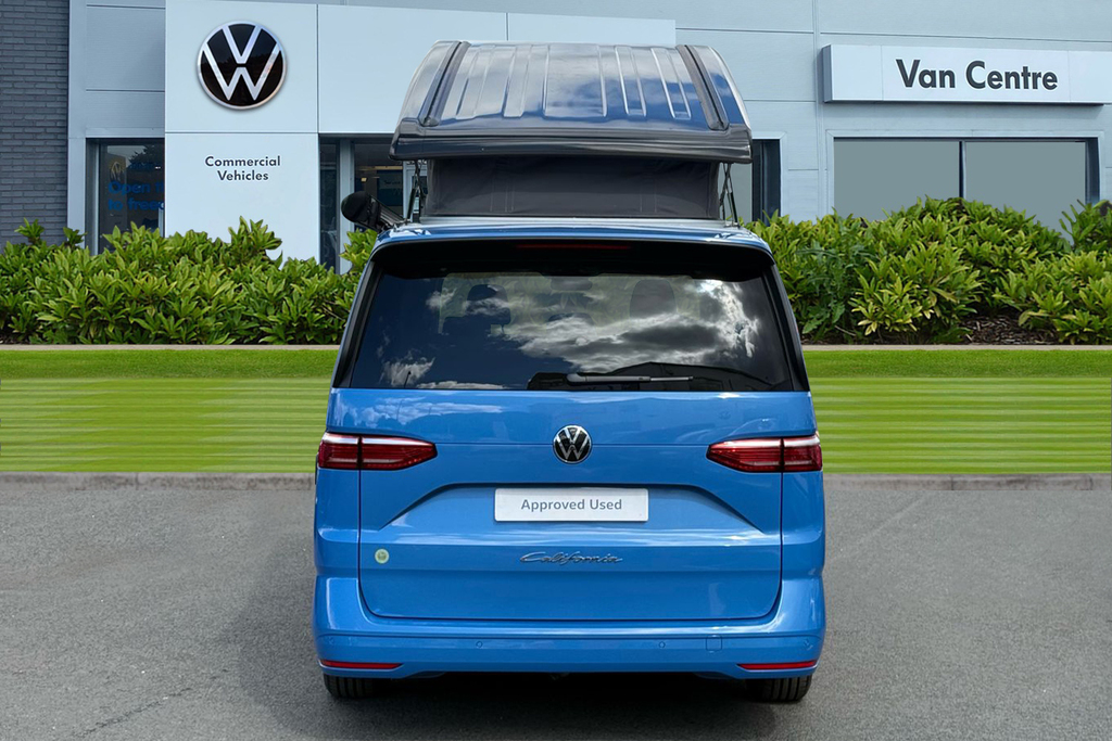 Volkswagen California 2.0 Tdi Beach Camper Dsg Red #4