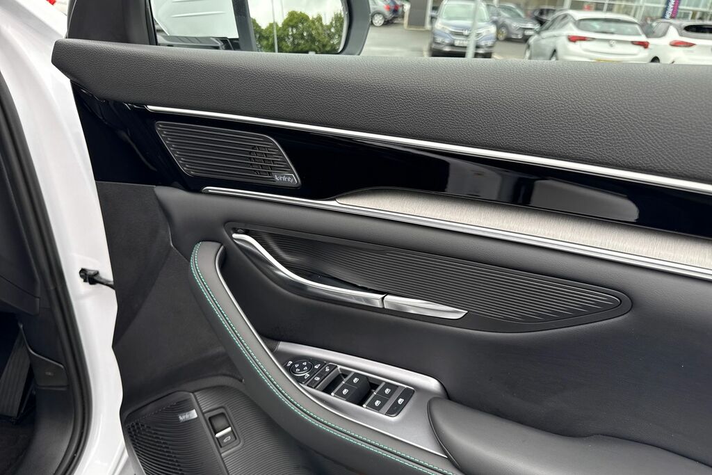Byd Seal U 1.5 Dm-i Boost Grey #17