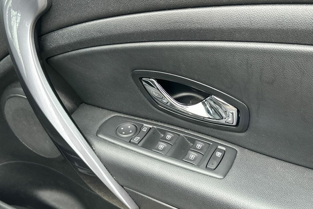 Renault Megane Vvt Expression Hatchback Silver #20