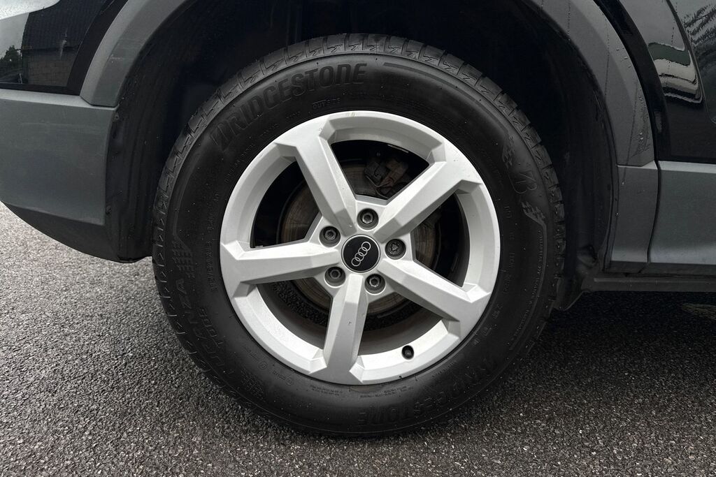 Audi Q2 2.0 Tdi 30 Technik Euro 6 Ss Black #6