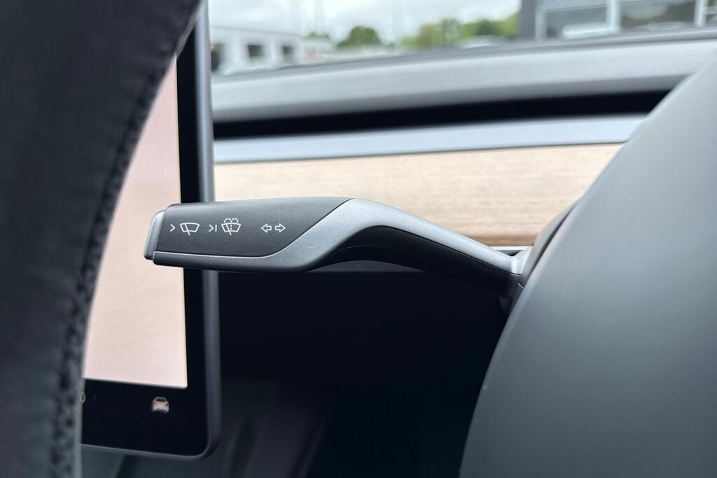 Tesla Model 3 Long Range White #39