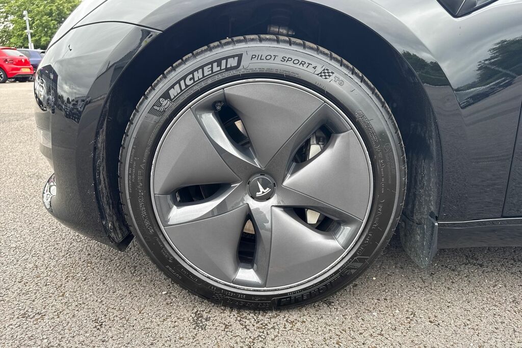 Tesla Model 3 Long Range White #23