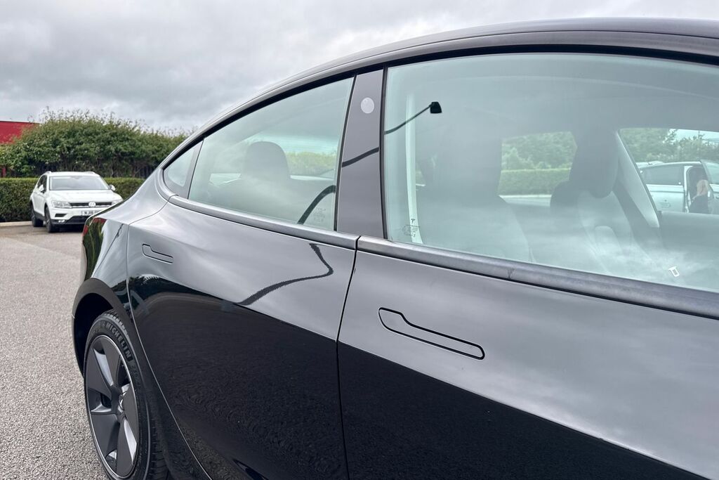Tesla Model 3 Long Range White #34