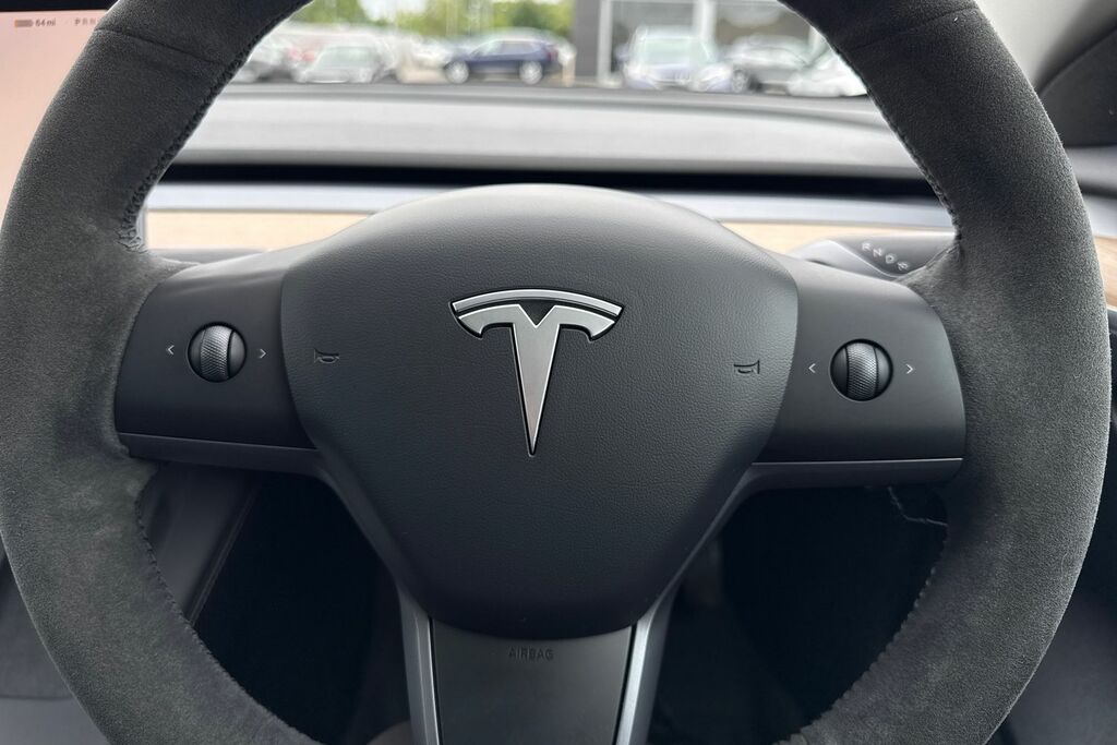 Tesla Model 3 Long Range White #38