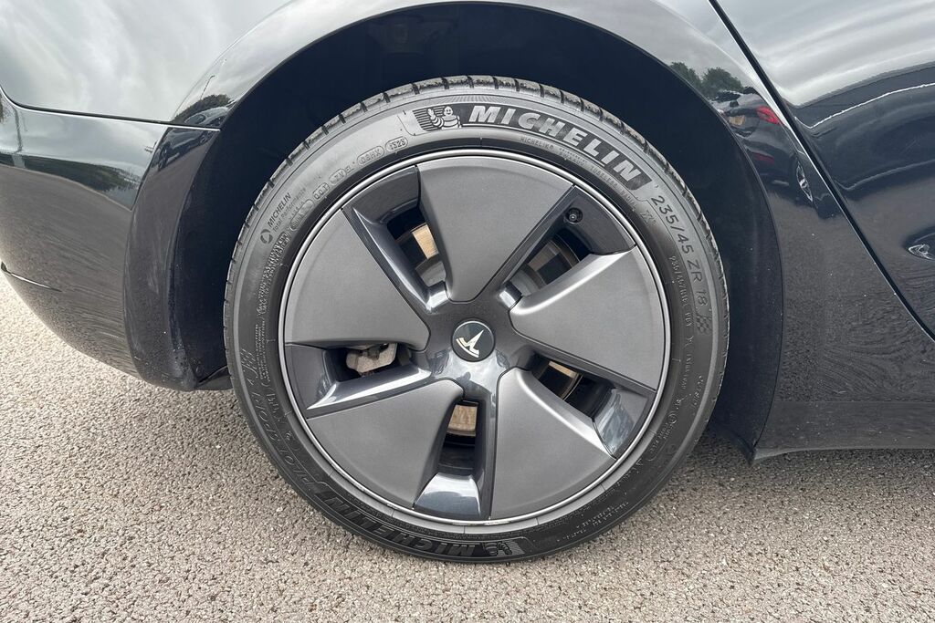 Tesla Model 3 Long Range White #21