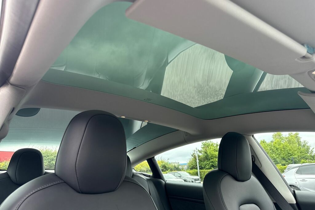 Tesla Model 3 Long Range White #36