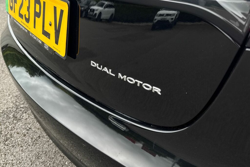 Tesla Model 3 Long Range White #32