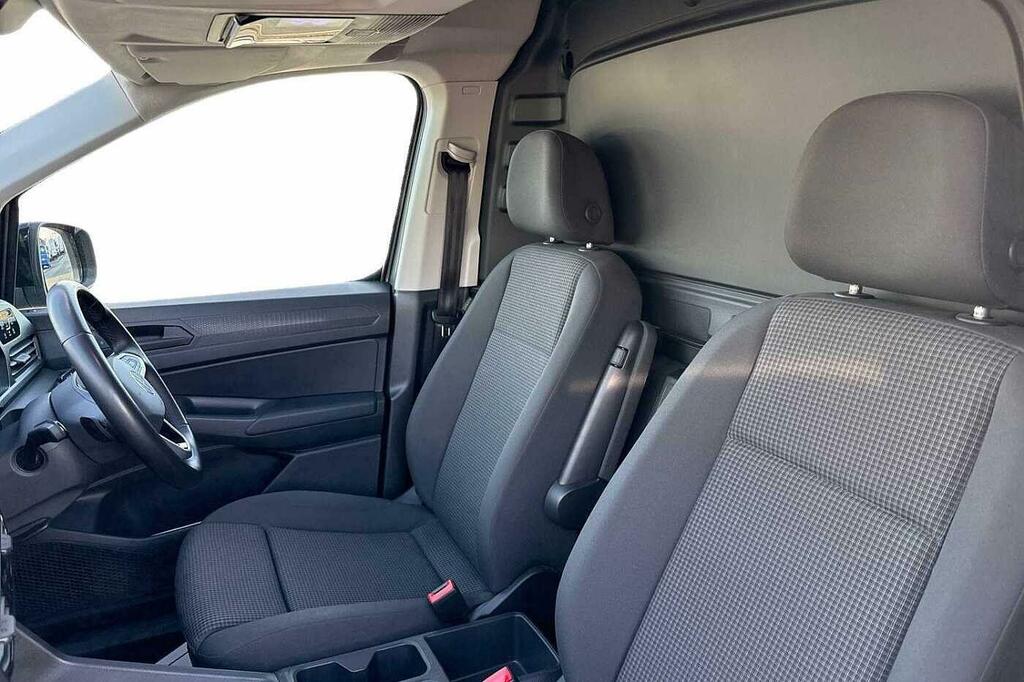 Volkswagen Caddy Maxi Commerce Pro Black #10