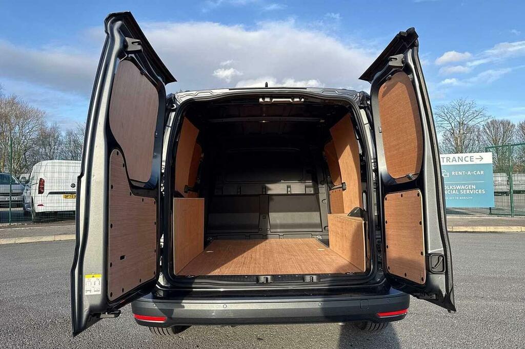 Volkswagen Caddy Maxi Commerce Pro Black #9