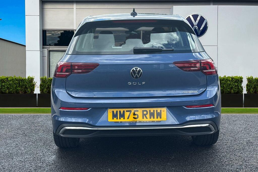 Volkswagen Golf 1.5 Tsi 204 Style Ehybrid Dsg MM75RWW Blue #4