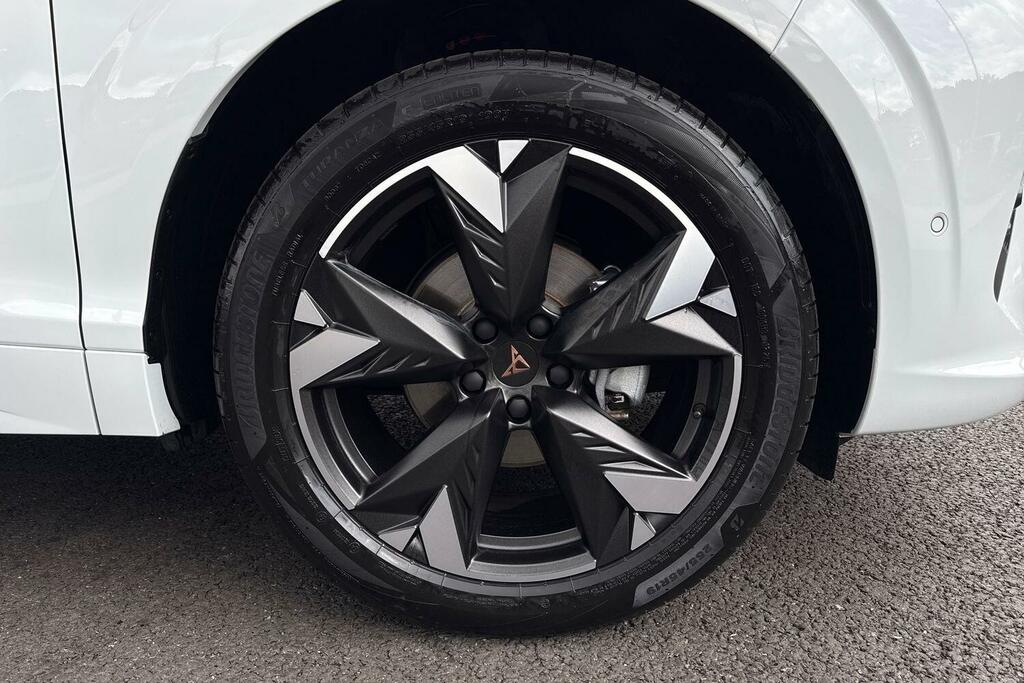 Cupra Terramar 1.5 Etsi 150 V2 Dsg White #6