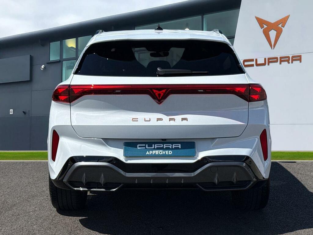 Cupra Terramar 1.5 Etsi 150 V2 Dsg White #4