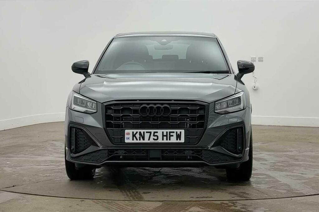 Audi Q2 Black Edition 35 Tfsi 150 Ps S Tronic Grey #6