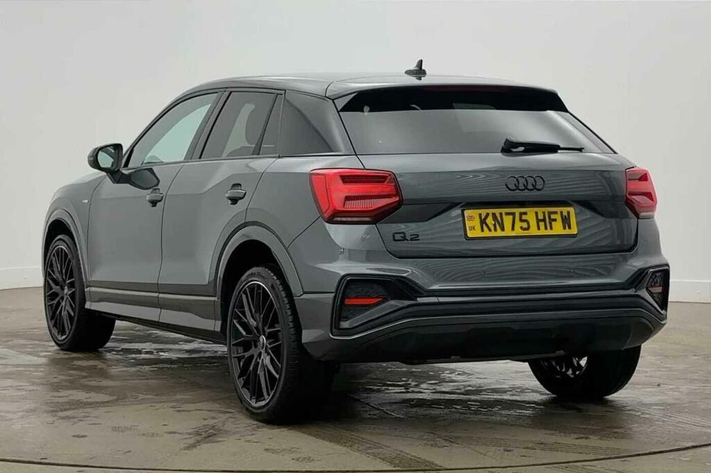 Audi Q2 Black Edition 35 Tfsi 150 Ps S Tronic Grey #2