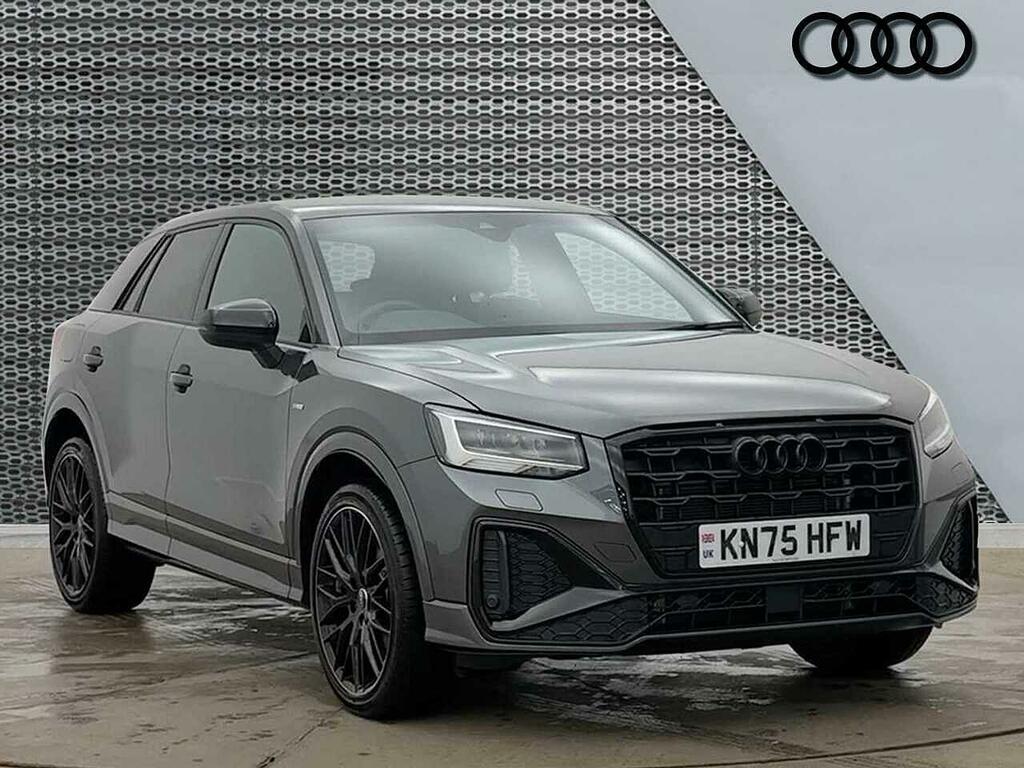 Audi Q2 Black Edition 35 Tfsi 150 Ps S Tronic Grey
