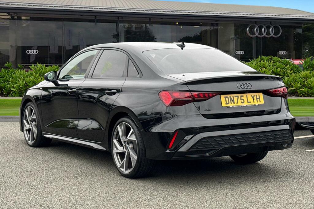 Audi A3 Black Edition Tdi 150 Ps S Tronic DN75LYH Black #2