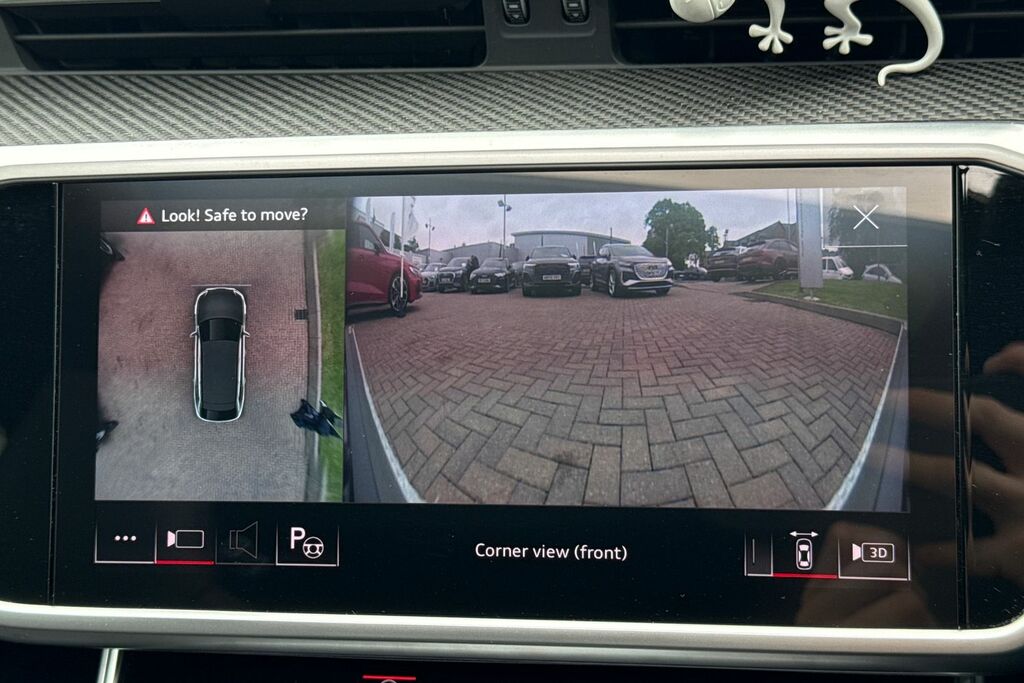 Audi RS6 Avant Estate Black #55
