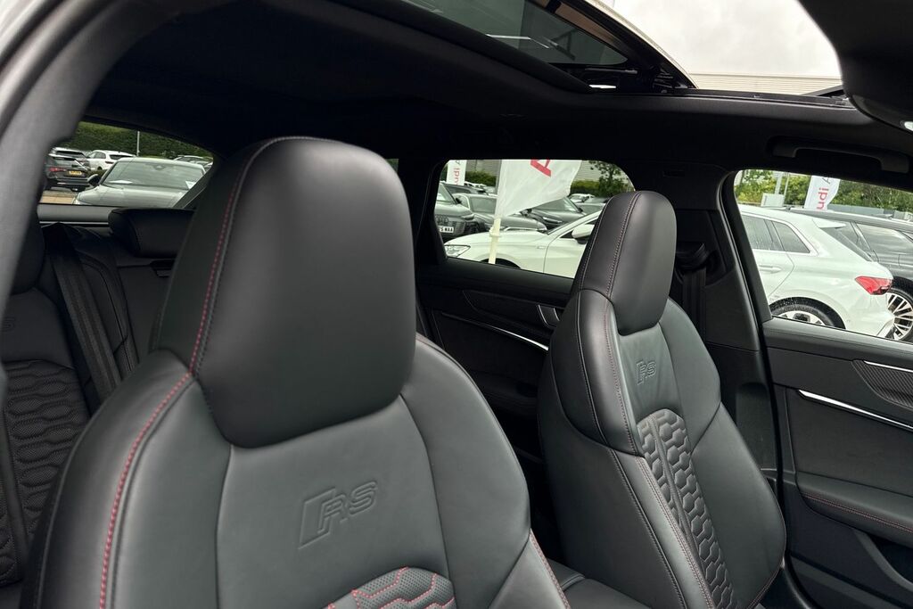 Audi RS6 Avant Estate Black #22