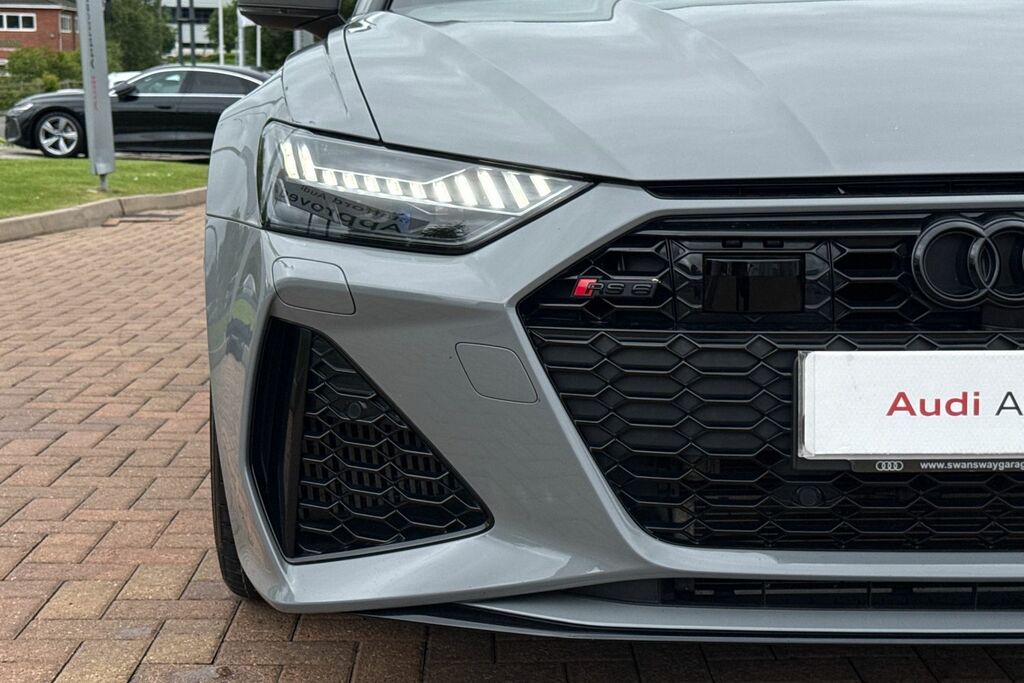 Audi RS6 Avant Estate Black #27