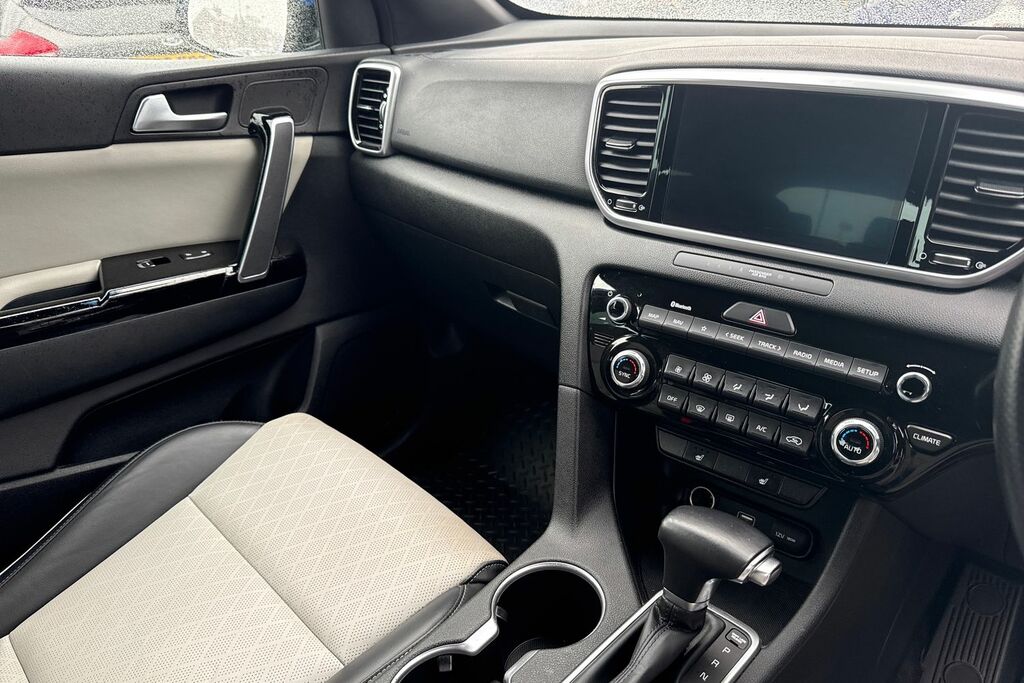 Kia Sportage 2 Black #36
