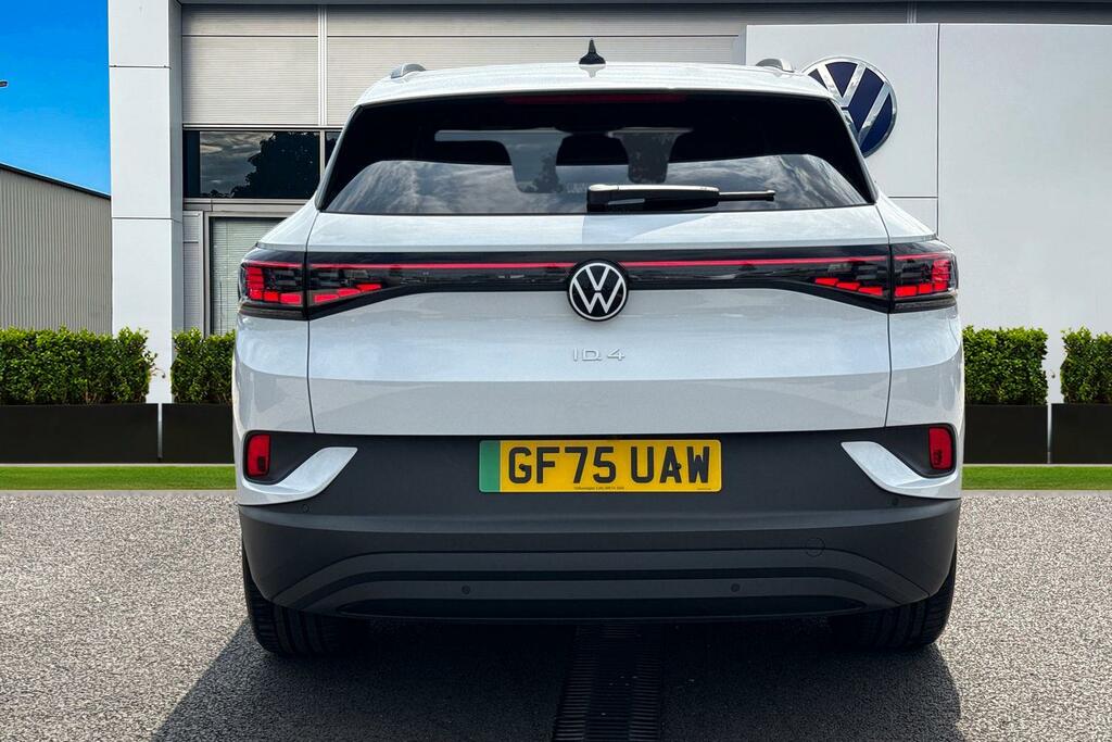 Volkswagen ID.4 210Kw Match Pro 77Kwh GF75UAW White #4