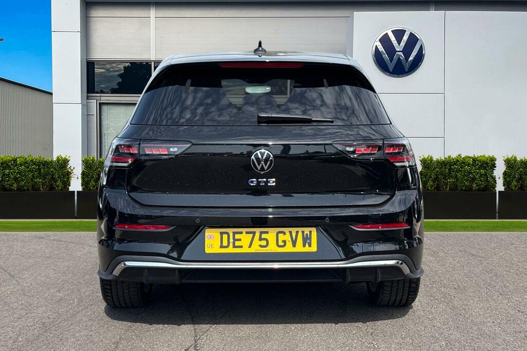 Volkswagen Golf 1.5 Tsi 272 Gte Ehybrid Dsg Pan Roof DE75GVW Black #4