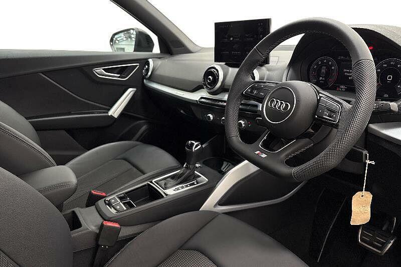 Audi Q2 Black Edition 35 Tfsi 150 Ps S Tronic Black #5