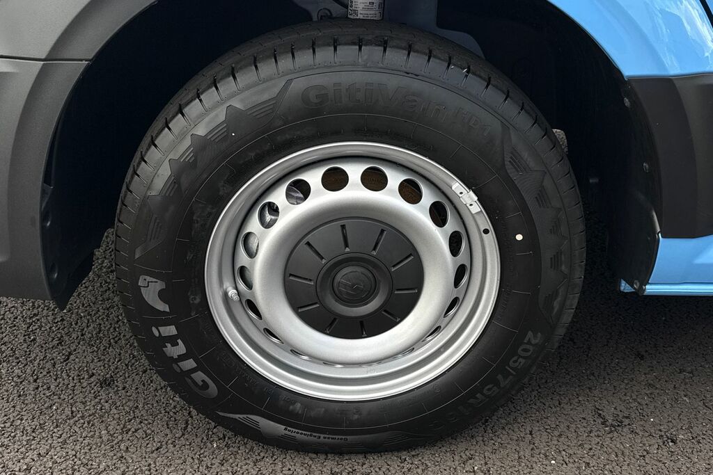 Volkswagen Crafter 2.0 Tdi 140Ps Commerce Plus High Roof Van Blue #6