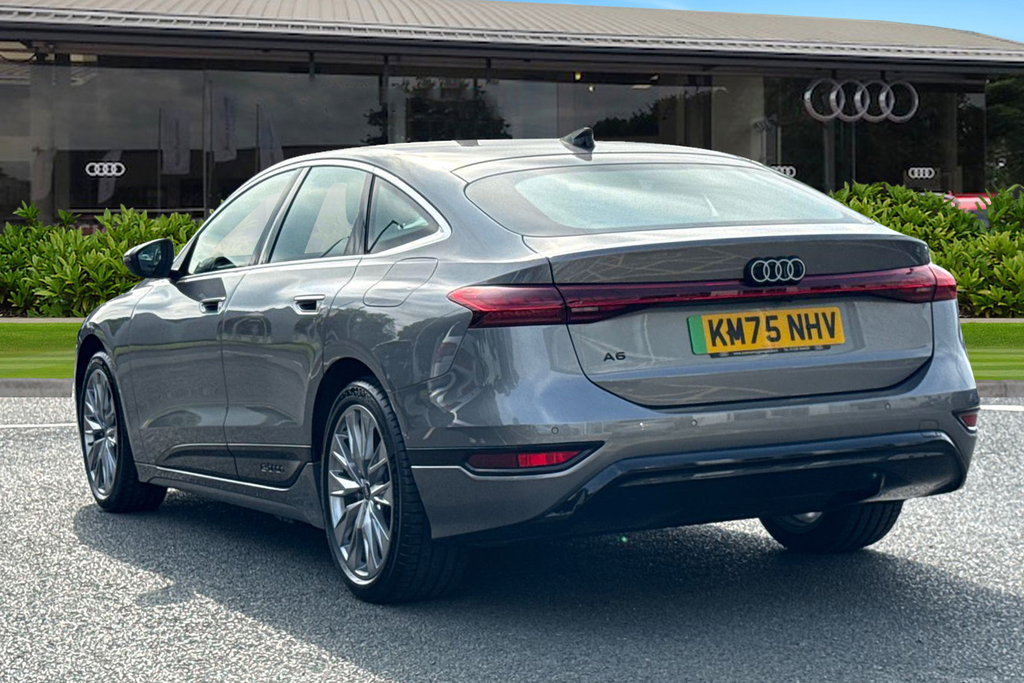 Audi A6 E-tron Sportback Sportback Sport E-tron 210,00 Kw Grey #2