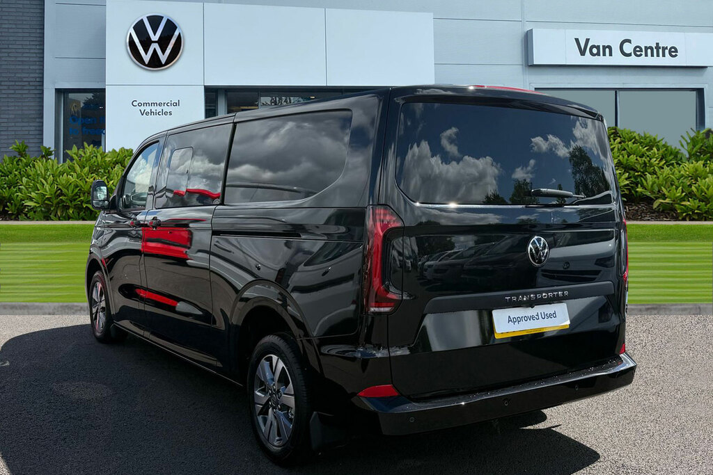 Volkswagen Transporter 2.0 Tdi 150 Commerce Pro Kombi Van Black #2