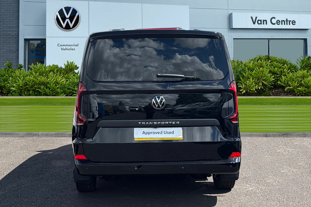 Volkswagen Transporter 2.0 Tdi 150 Commerce Pro Kombi Van Black #4